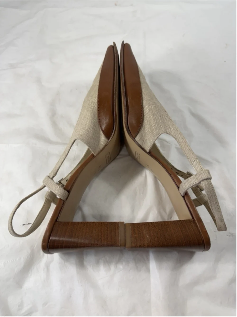 Coach Maddie neutral linen leather square toe slingback heels Sze 6.5 Italy Pump - Picture 6 of 15
